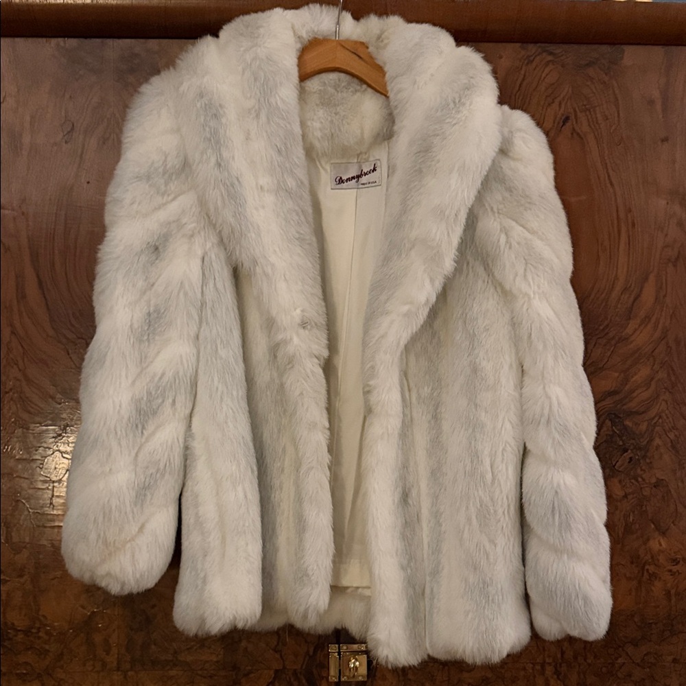 Cream Faux-Fur Bomber Jacket - Pompadour